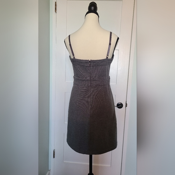 GUESS jersey knit fitted mini dress - Picture 3 of 3